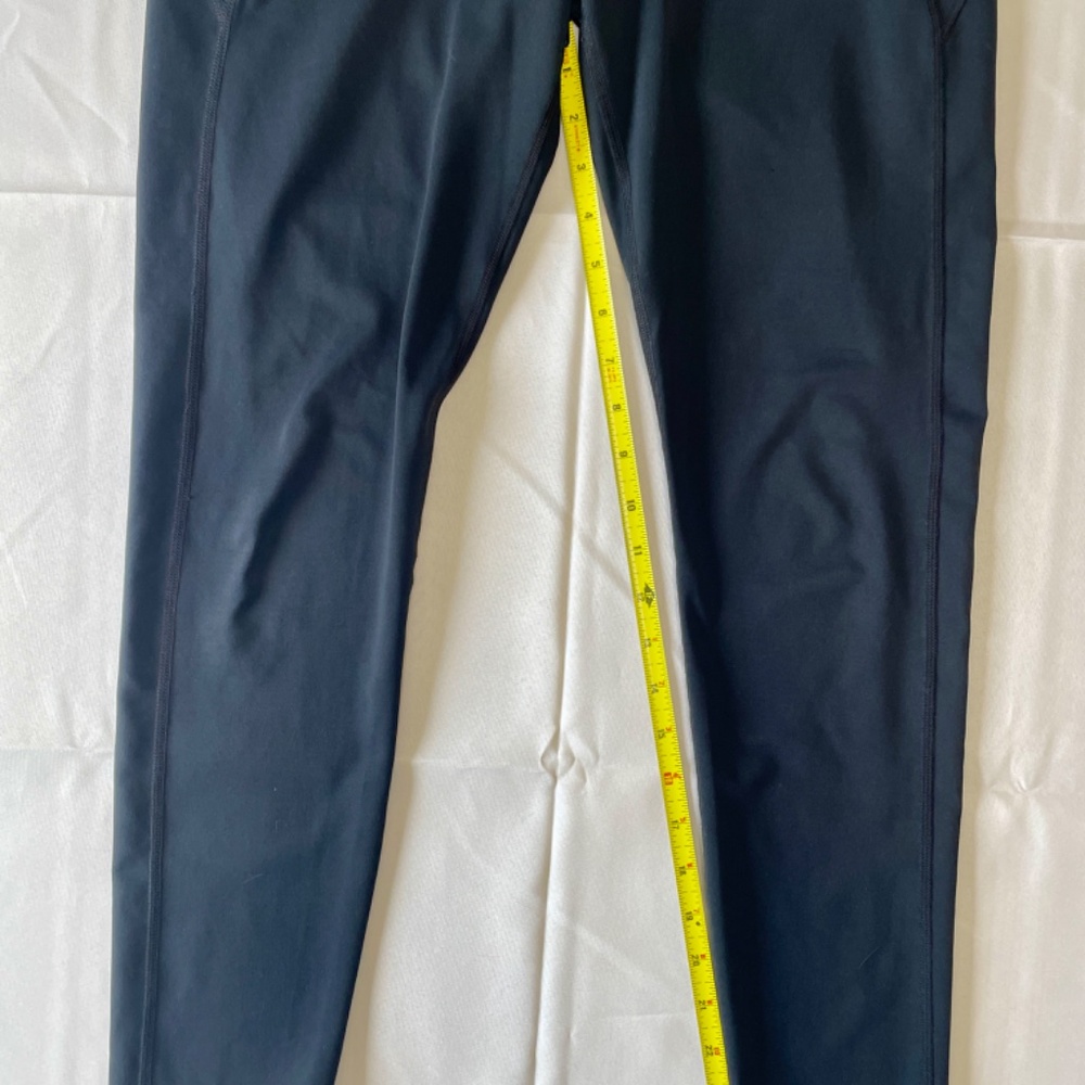 Under Armour Women’s Black Performance Leggings - L - Picture 2 of 5